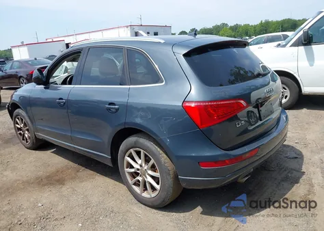 2010 Audi Q5 3.2 Premium из США, поврежденный, VIN WA1LKAFP9AA017080